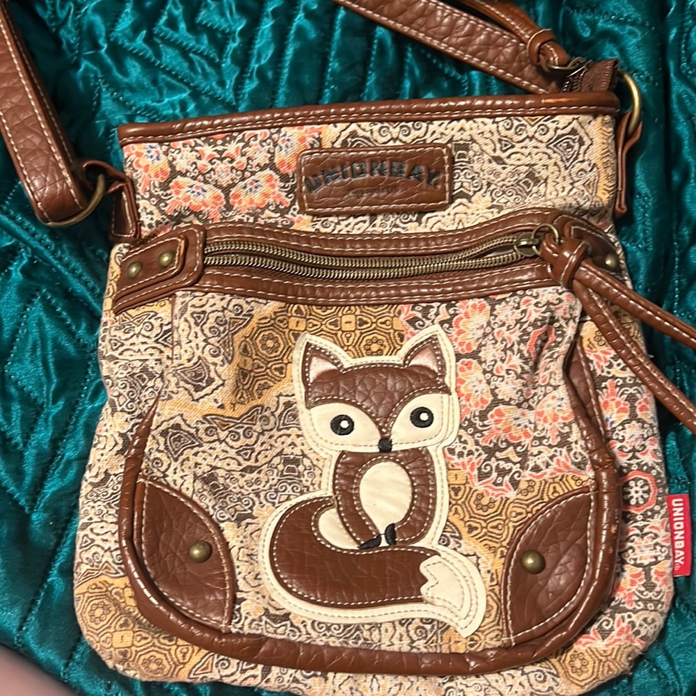 New w/o Tags UNIONBAY Crossbody Fox Purse